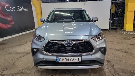 Toyota Highlander photo-2